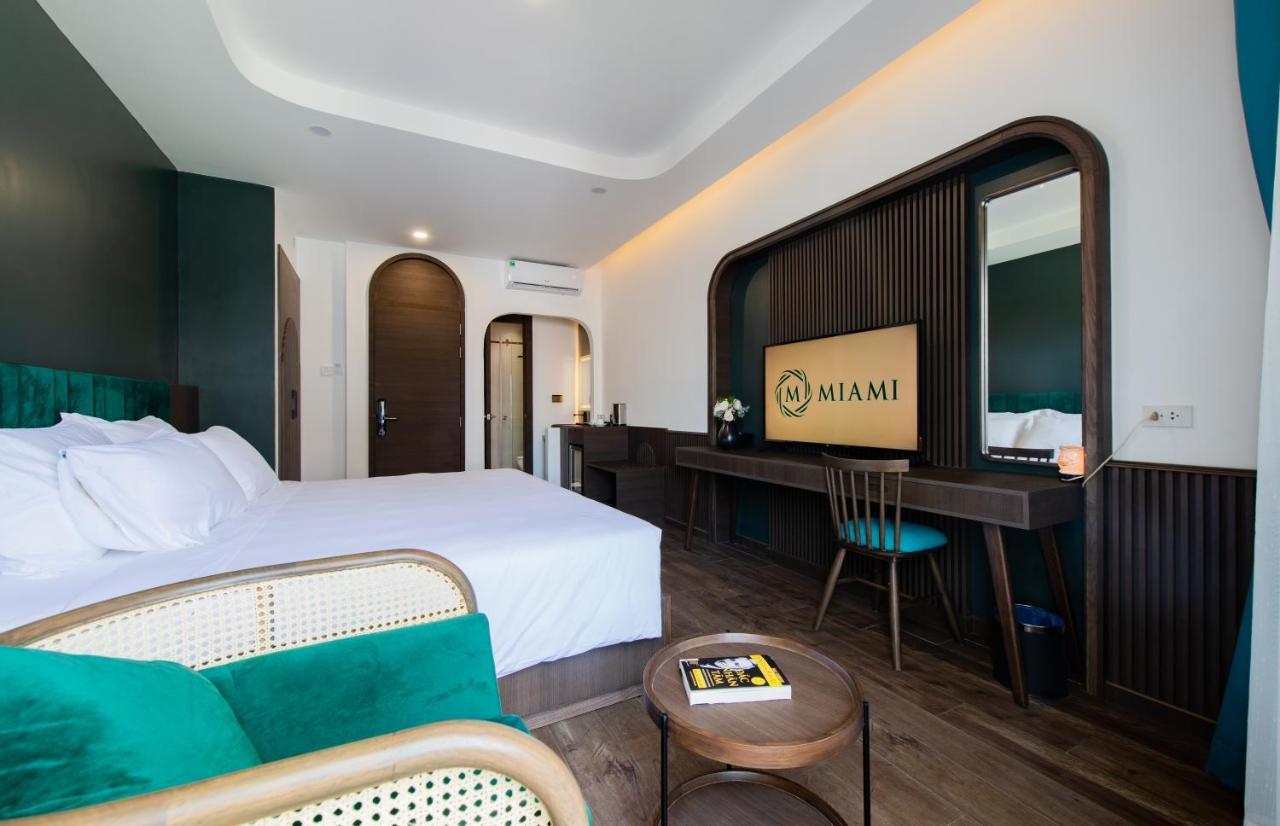 Khách sạn gần biển Miami Tuy Hoà Phú Yên Esterno foto
