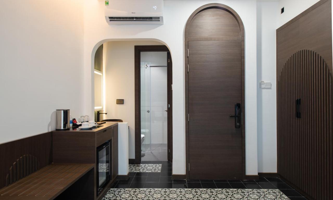 Khách sạn gần biển Miami Tuy Hoà Phú Yên Esterno foto