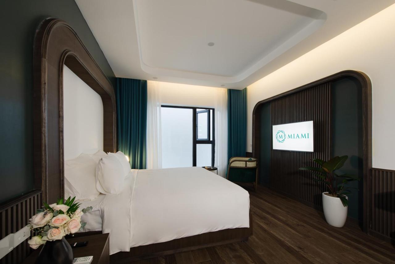 Khách sạn gần biển Miami Tuy Hoà Phú Yên Esterno foto
