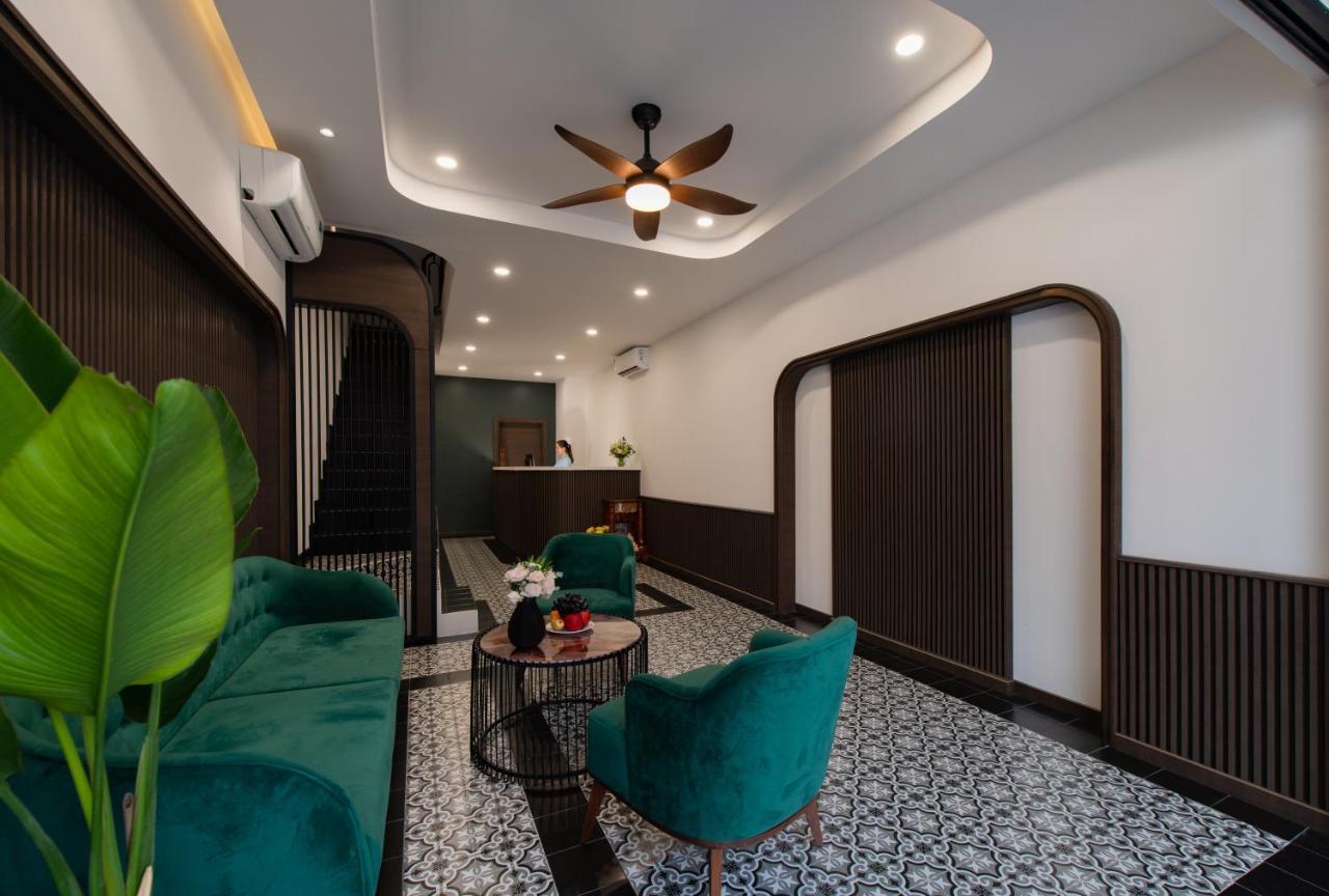 Khách sạn gần biển Miami Tuy Hoà Phú Yên Esterno foto